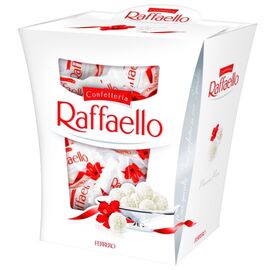 Пралине RAFFAELLO, кокос и белый миндаль, 230 гр